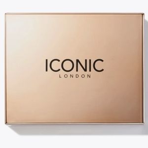 ICONIC LONDON EYEBROW CUSHION